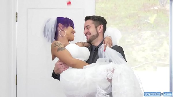 Tranny TS Foxxy gets married.Her husband sucks her dick and she gives him a bj.The ts facesits him and gets barebacked while giving herself a handjob 
