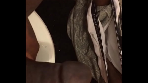 trim.CABF7530-E5A4-4F73-8323-2C97B8AE92B9.MOV 