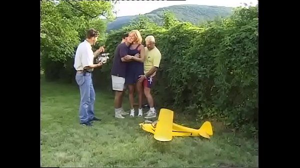 Amateur sex! Cute blonde gang banged and filmed