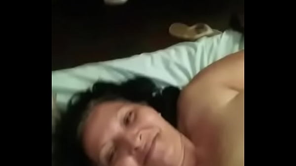 Mi novia segrava desnuda