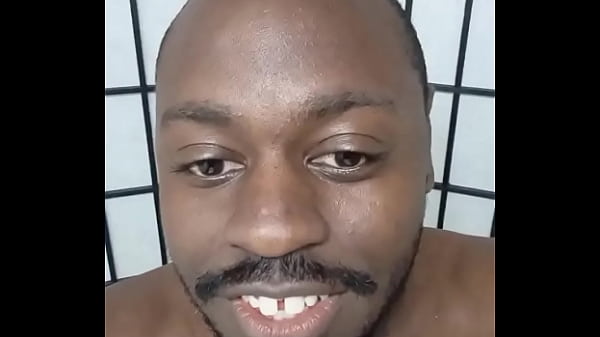 Blogging I woke up to clean myself and then this happened part 3  