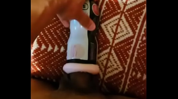 Quito un culito de verdad bien apretado quien dice yo