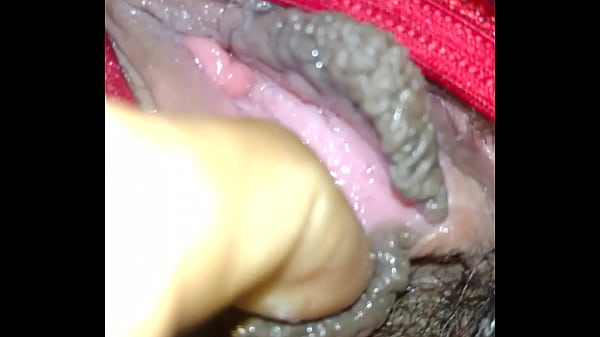 Mi mujer me chupa la pinga y se viene rico 