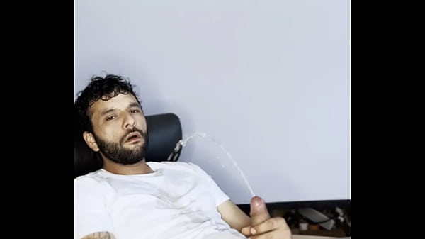 Raw Piss Play & Edging from @UNCUTEDGE on Bluesky 