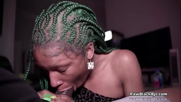 Trixxie can suck dick