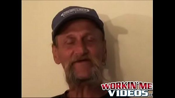 Amateur grandpa shoots a juicy jism load  