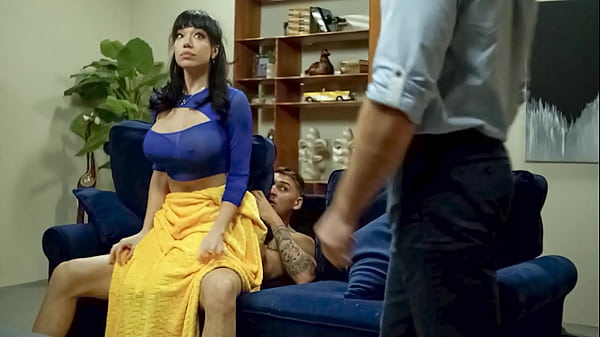 A&uacute;n No S&eacute; C&oacute;mo Su Marido No Nos Agarr&oacute; En Pleno Polvo