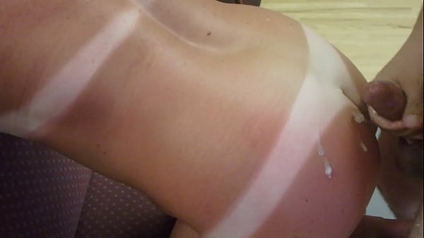 milf gets fucked doggy style with cumshot