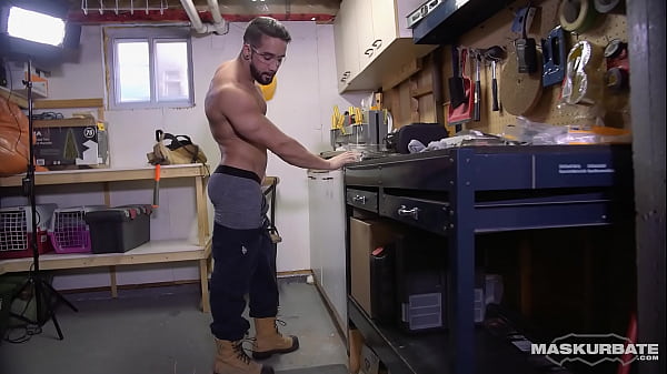 Ripped Guy Strokes His Big Dick 