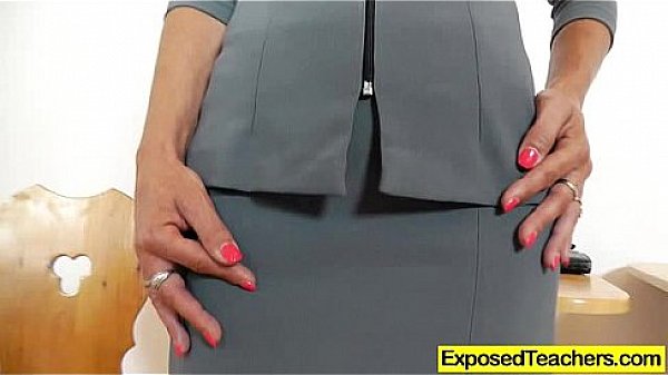 Curvy milf riding a huge fake penis