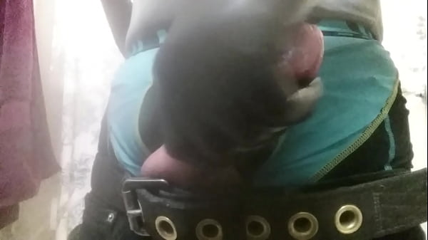 I LOVE IT WHEN YOU WATCH ME 