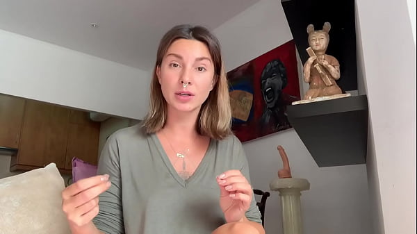 HOW TO LICK & FINGER GIRLS - with Sex Coach Roxy Fox  