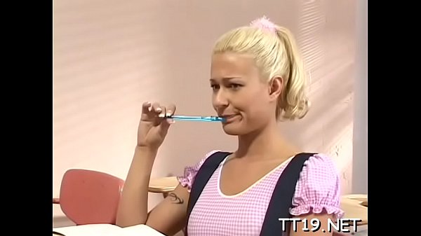 Classy teen gf Cindy sucking and riding in style