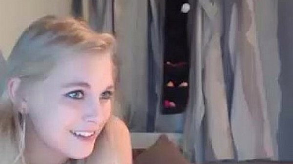 Sexy 18yo Likes Giant Cocks in her Pussy *** girls4cock.com