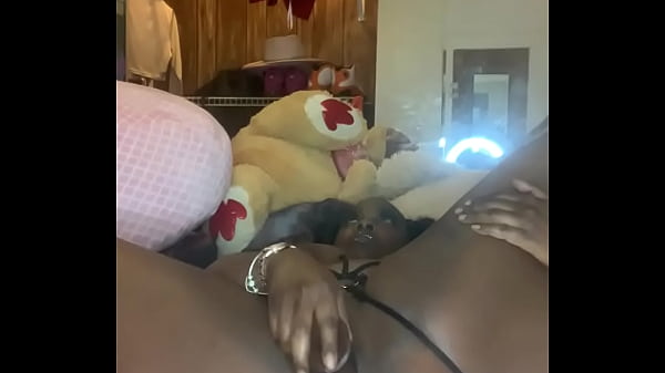 Black slut fucks and squirts