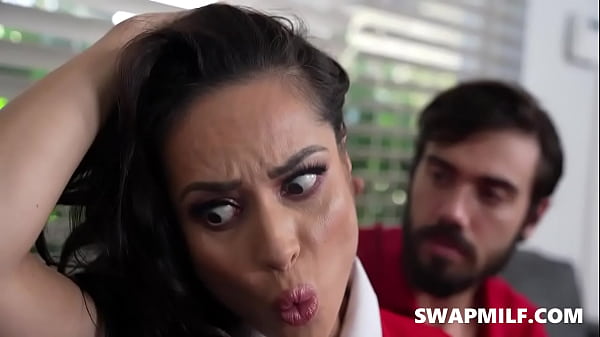 SWAPMILF - Gifts from Our Hot Stepmoms