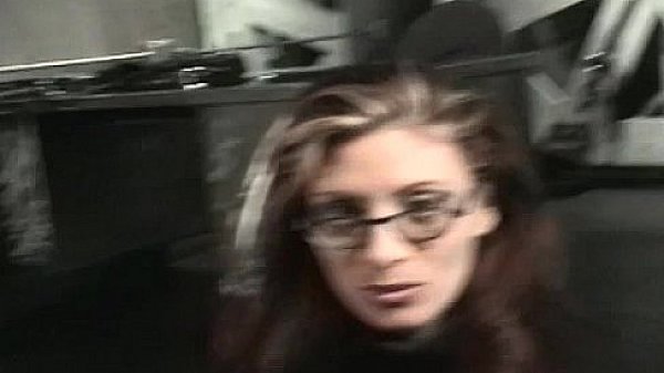 Nasty brunette hottie Lauren is getting