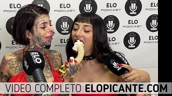 LESBIANAS CALIENTES PRUEBAN LA BANANA CON ELO PODCAST