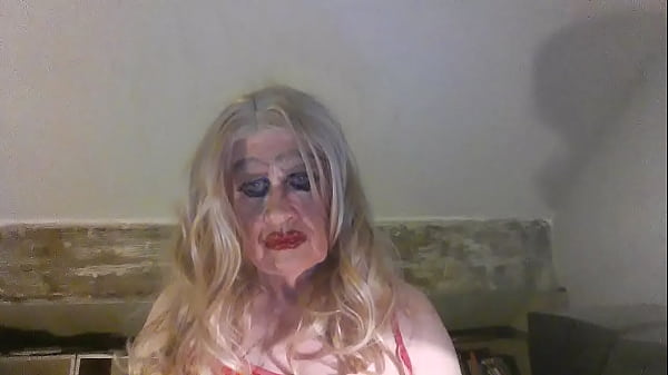 I'm  Tranny Slut, Sarah Millward