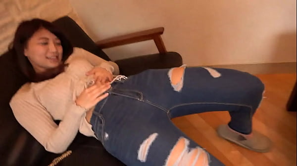 エロいというか、SEX依存症一歩手前の性欲満点のド変態ガチナース登場！！色んな変態プレイ堪能しちゃいました！