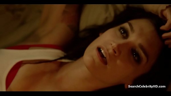 Nicole Silva Chapman Leeanna Walsman Danielle Cormack Wentworth Prison S01E05 2013