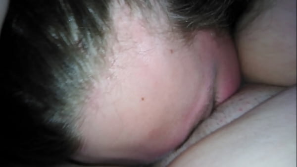 White bitch gets pussy eaten