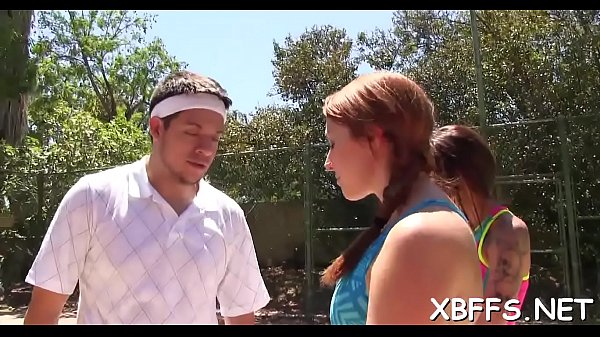 A chap bonks wet holes of teens