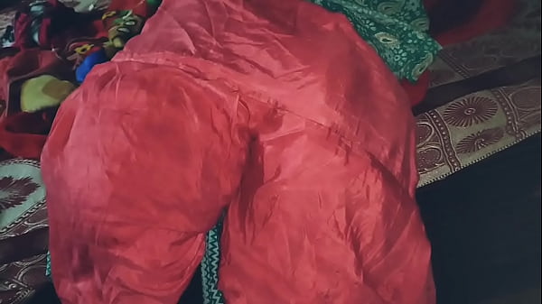 Bhabi2u2 - step brother cum on his sexy step sister' Ass. Devar ne bhabhi ki gand me lund ka pani giraya