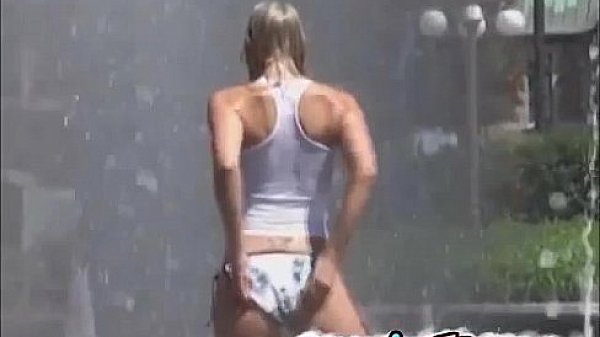 Flashing in the park fountain