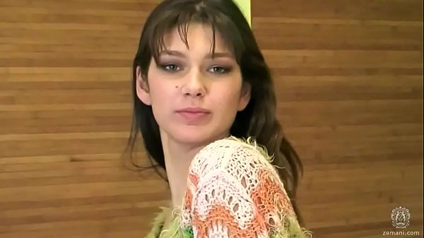 Валери - милая русская брюнетка