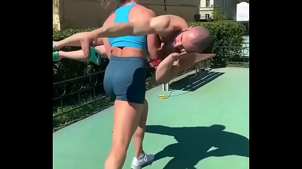 Overhead lift and carry fm