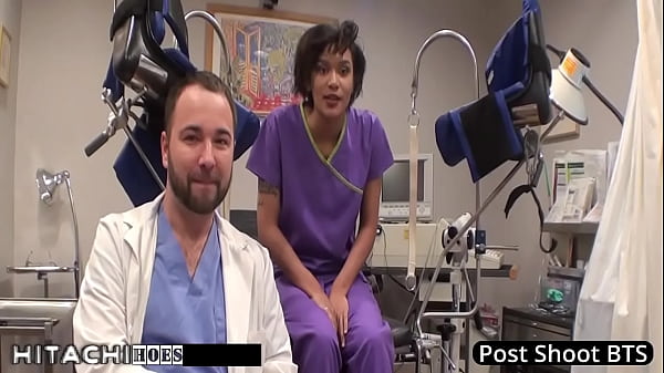 Patient Gets Hitachi Orgasm From Nurse - Jackie Banes