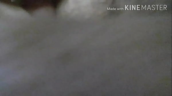 Gordito juguetea con polla  