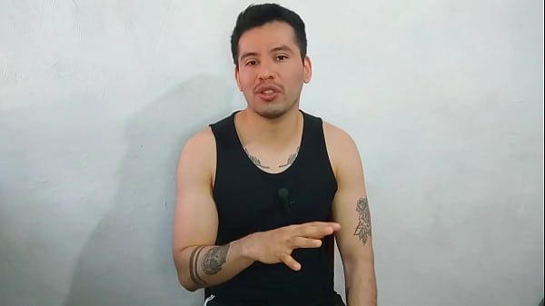 Twink mamador se come la vergota del tio maduro de su mejor amiga! 