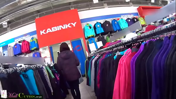 Mall public cuties mirka