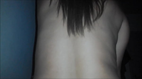 Safada da o cuzinho e a buceta pra outro macho