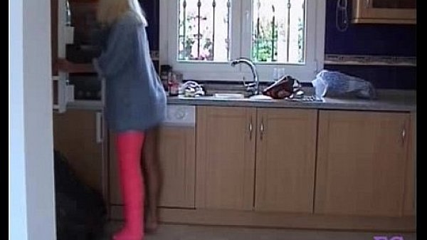 Fetish-Concept presents Maxi in Gips