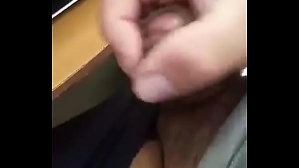 Maduro argentino masturbando  