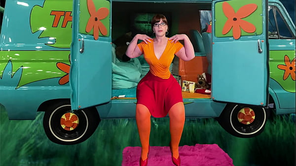 Mature Gilf Scooby Doo cosplay Velma blowjob