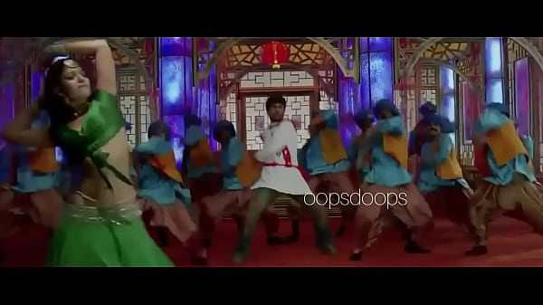 Nayanatara in lowest skirt sexy mooves