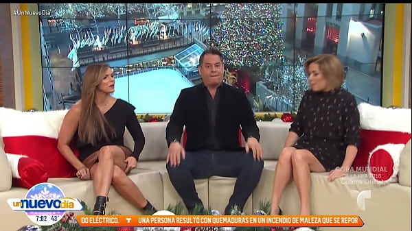 Rashel Diaz upskirt Un Nuevo Dia(12 14 2017)