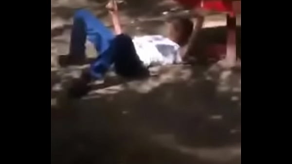 Grandota de pelo pintado en ruleta con varios pitos