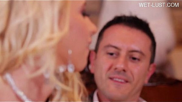 Young girl blowjob lesson