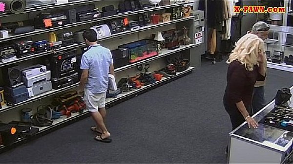 Hot amateur blonde MILF gets fucked for desperate money