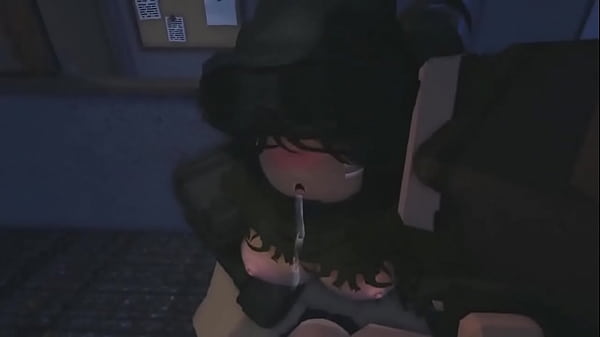 Special Ops Lady Gives Very Good Head