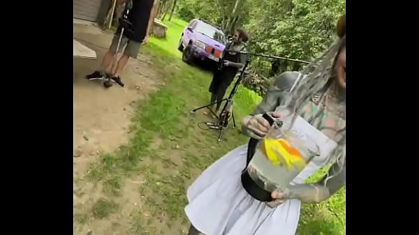 Playing the desperate housewife for some entertainment! ??What&rsquo;s your favorite fun role to play?#DesperateHousew...