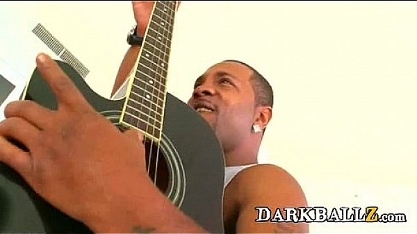 Large BigDick Breeding Bitch