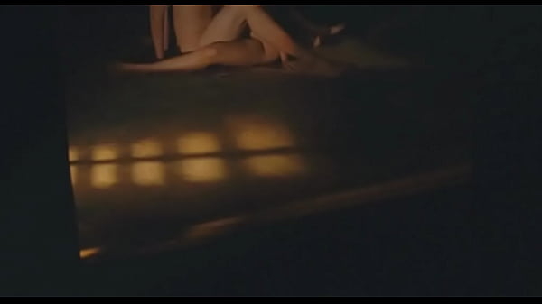 Bengali actress Rii Sen's nude scene