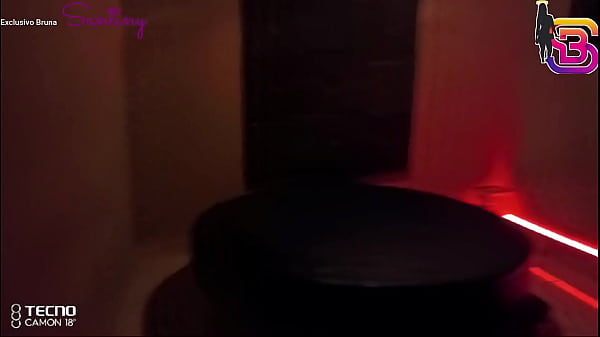 Adoro ver minha esposa sendo arrombada por pau grande - SONHO DE CORNO 