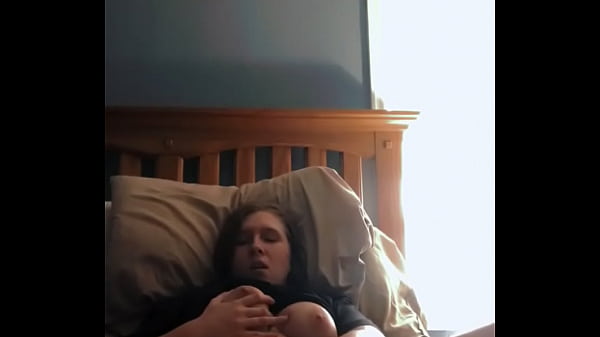 Nikki masturbates while everyone is gone